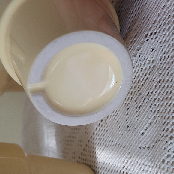 Set of 4 Stackable Coffee Mugs - Picture 4 of 5